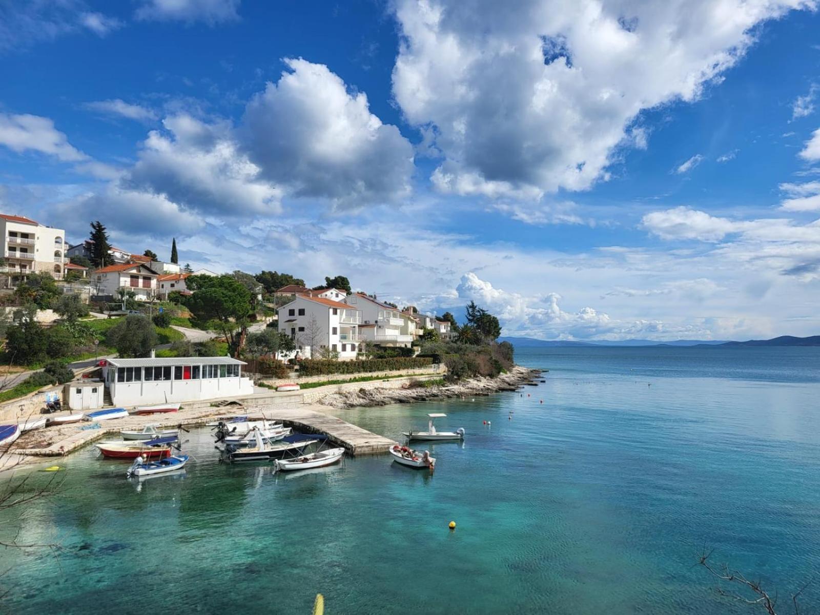Apartment Bunjo'S Beach House Trogir Exterior foto