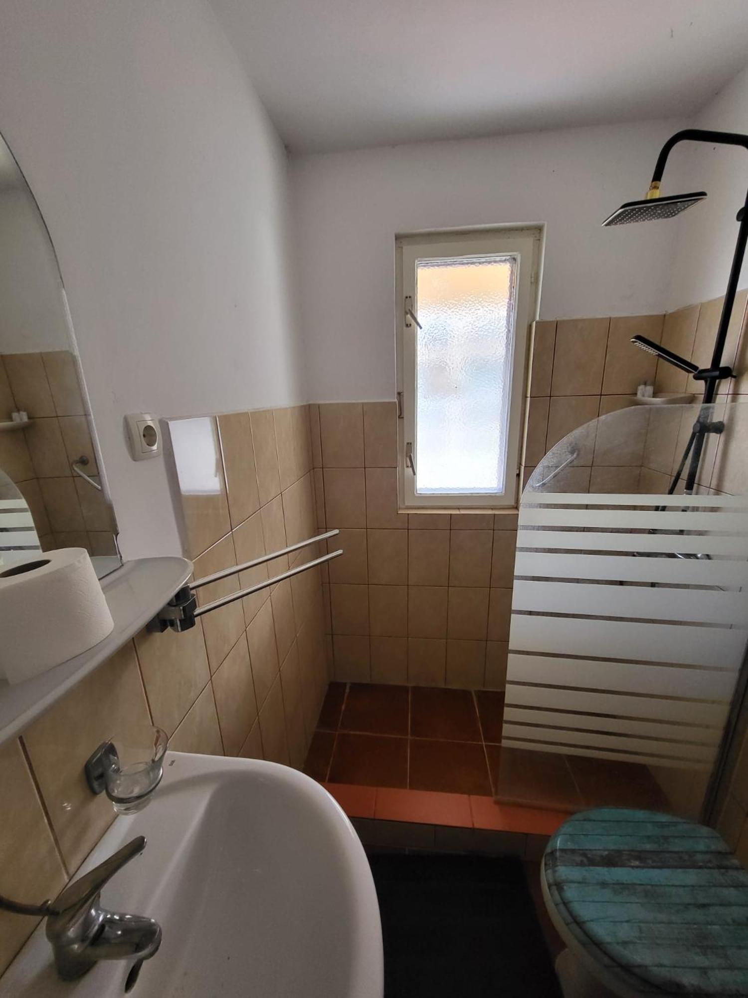 Apartment Bunjo'S Beach House Trogir Exterior foto