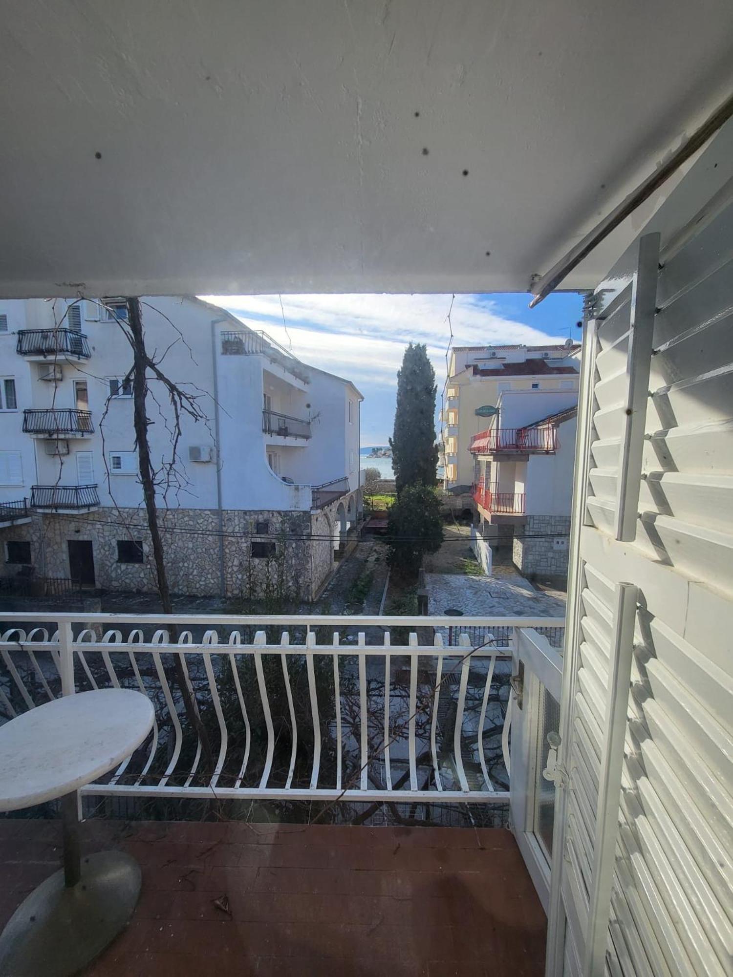 Apartment Bunjo'S Beach House Trogir Exterior foto